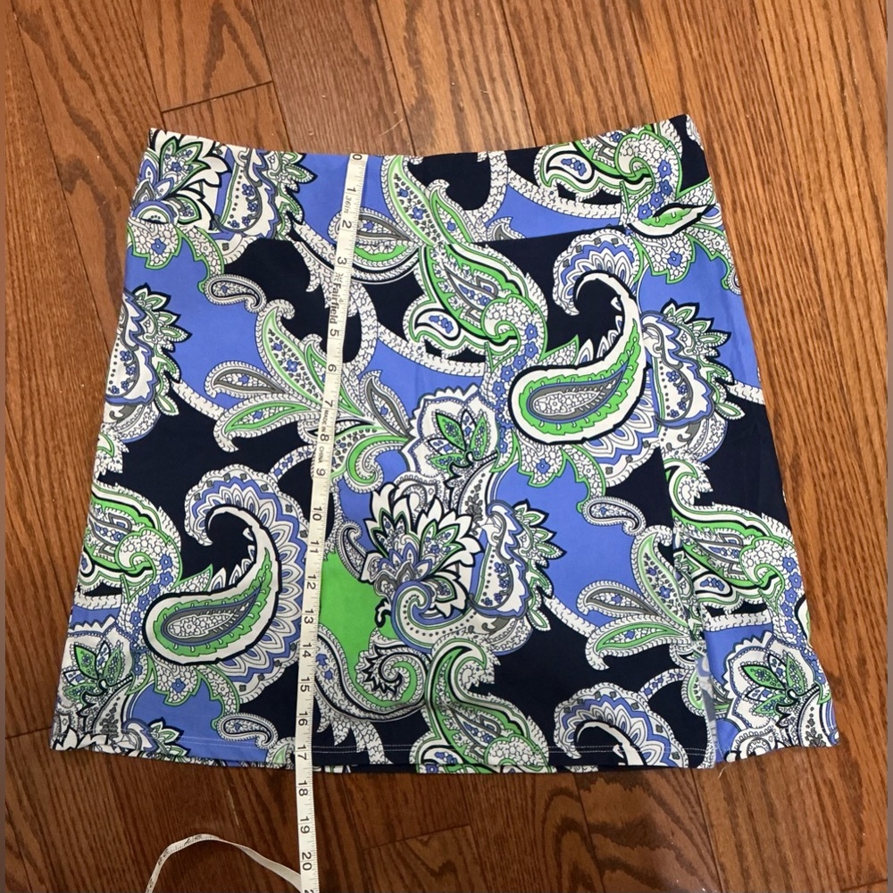 Jude Connally Blue and Green Paisley Morgan Skort - Picture 2 of 5